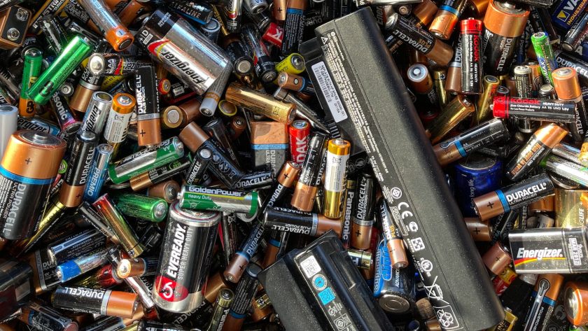 L’avenir des batteries : stockage d’énergie et mobilité électrique